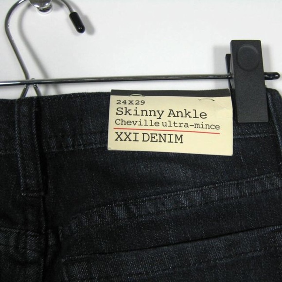 Forever 21 NEW Women's Black Ombre Skinny Side Ankle Zip Jeans Size 24 or 0 2 - Picture 6 of 11